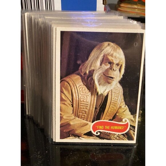 NM-MINT Vintage 1975 Topps Planet Of The Apes Card Lot GREAT CONDITION - Picture 8 of 10